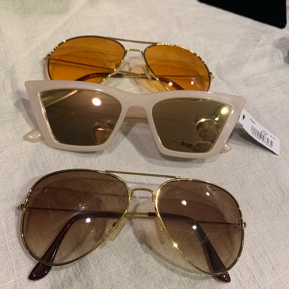Set of three pairs sunglasses